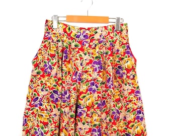 Vintage 90s Women's Red Floral High Waist Rayon Shorts-Made in USA