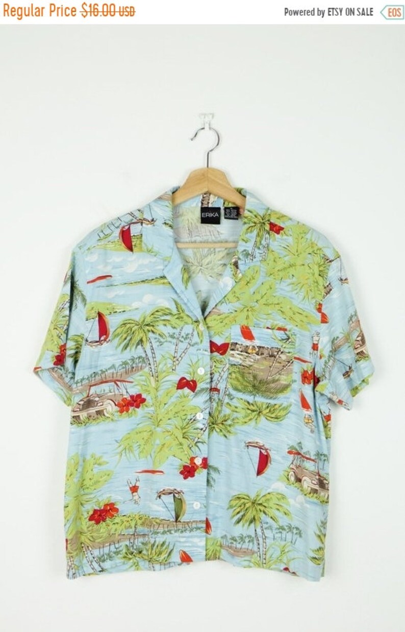 ON SALE Women/'s Light Blue Hawaiian shirt Blouse from 90/'s
