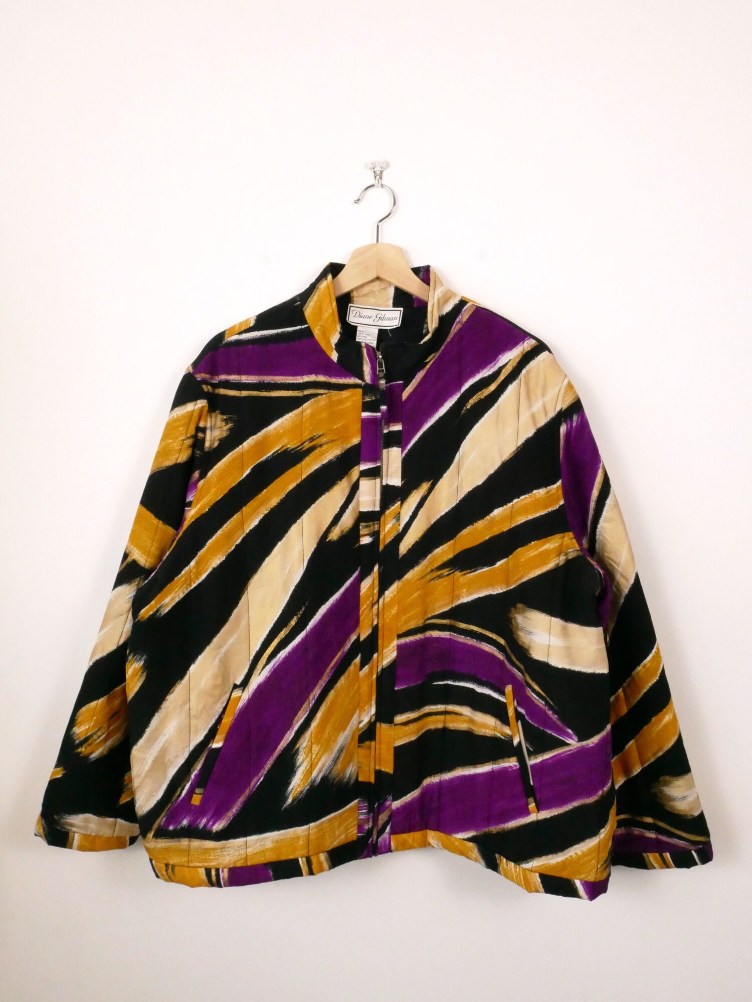 Vintage Black/yellow/purple Abstract Silk Zip up Windbreaker Vintage Black/yellow/purple Abstract Silk Zip up Windbreaker