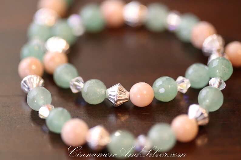 Boho Gemstone Necklace Vintage Style Jewelry Beaded Crystal Statement Necklace Jade Green Aventurine Necklace Gypsy Rose Quartz Necklace