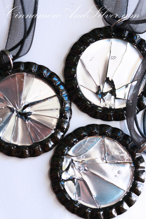 Gothic Shattered Mirror Necklace 