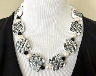 Black & White Floral Statement Necklace | Faux Pearl Vintage-Inspired Bib Necklace | Mid-Century Style Jewelry