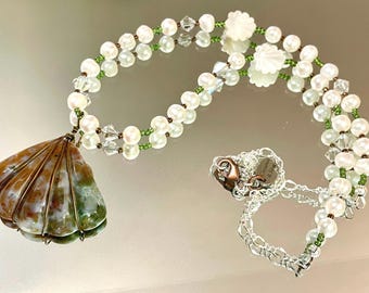 Ocean Jasper and Mother of Pearl Clam Shell Statement Necklace, Gemstone & Pearl Mermaid Necklace, Beach Wedding Necklace