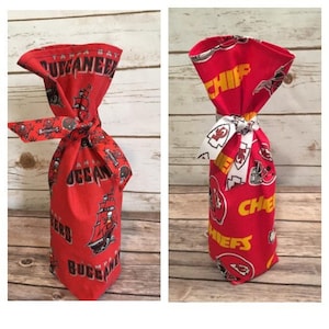 Tampa Bay Buccaneers and Kansas City Chiefs wine bags