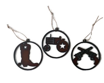BOOT, TRACTOR or GUNS round Rustic Ornaments made of Rustic Rusty Rusted Recycled also wholesale
