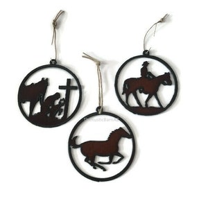 Cercle HORSE RIDE COWBOY Croix ronde ornements rustiques en rustique rouillé rouillé également en gros