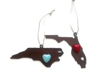 FLORIDA or NORTH CAROLINA Ornament with faux turquoise red or white heart magnet made of Rustic Rusty Rusted