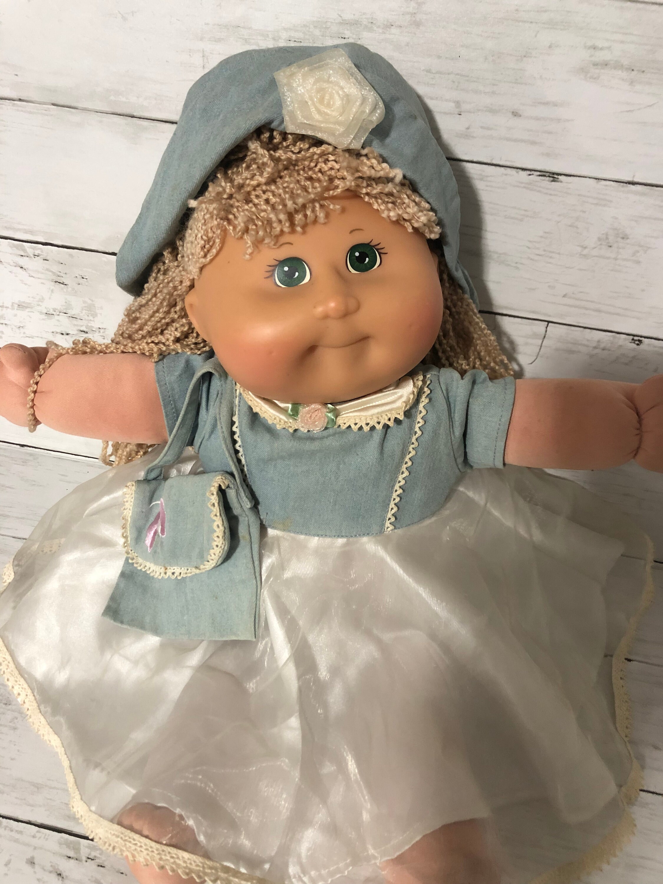 Vintage Cabbage Patch Dolls For Salenull