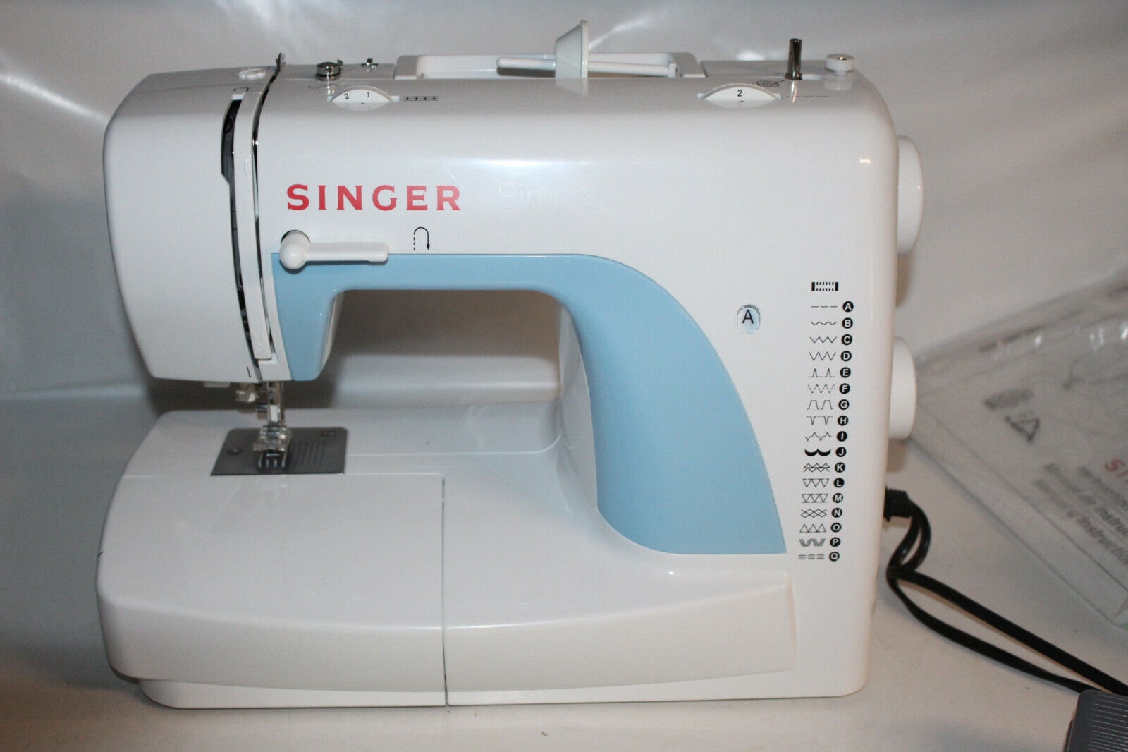 Singer Model 3116 “Simple” Sewing Machine Pre Owned – Millard