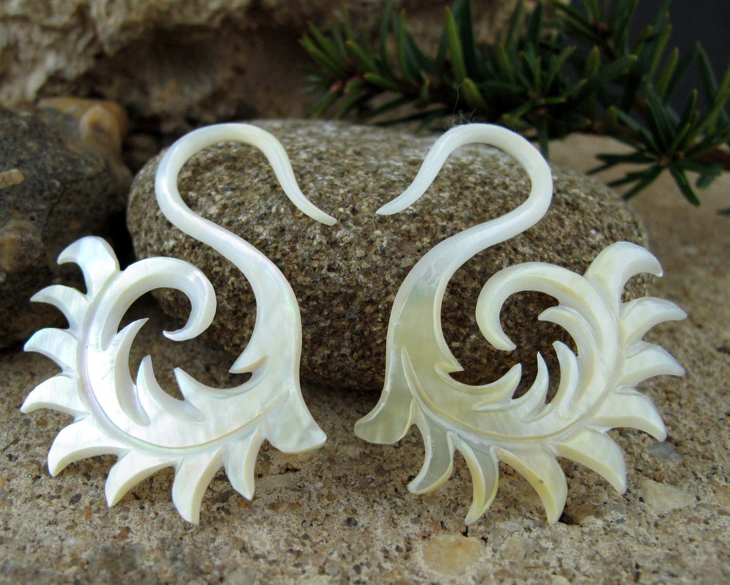 One Pair of 8G Handmade Earring Gauge, Mother of Pearl