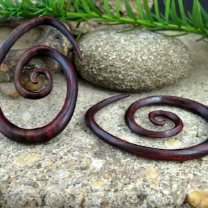 One pair of  6G-4mm  Beautiful  extra large Oval spiral, Sabo wood,  Organic jewelry L4512