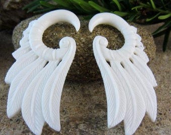 One pair of  4G Carved bone Seraphim Wing Gauged Earrings, Organic gauge, Body Piercing jewelry L1812