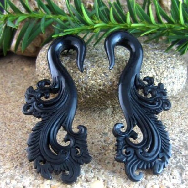 Pair 00G-10 mm Carved Buffalo  Horn Gauge , Organic gauge, Body Piercing L1937