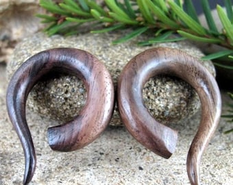 One pair of  002mm   Ear  gauge, Organic,  sono wood , Body Piercing jewelry L4241