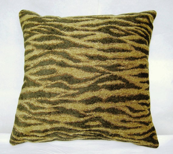 Decorative Faux Fur Accent Pillow in Light and Dark Green - Etsy