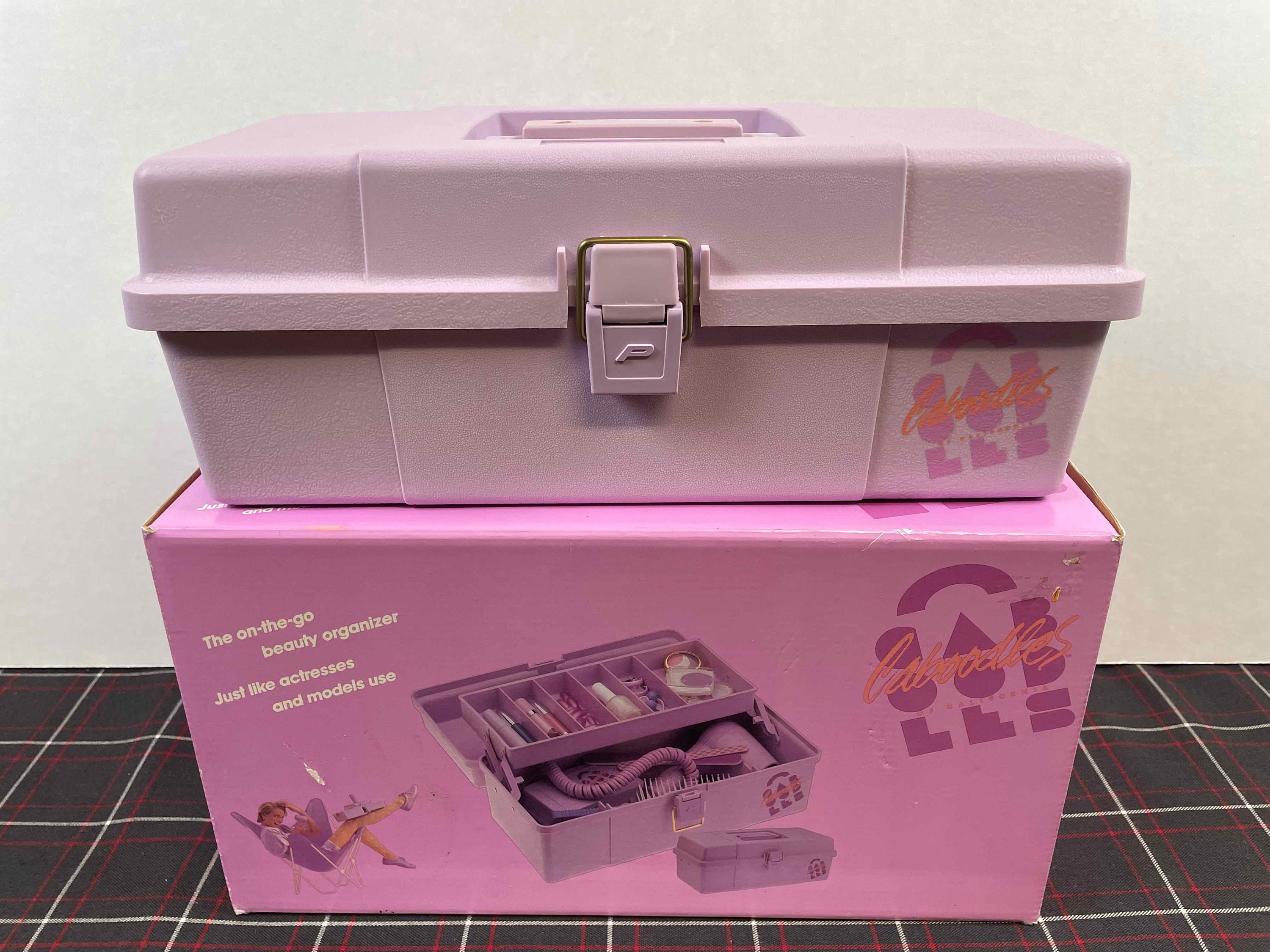 Original 1980s Caboodles New in Box! First Jewelry & Makeup Tackle Box. Vintage 80s Compact Storage Case, Plastic Carry Organizer NOS - Etsy Original 1980s Caboodles New in Box! First Jewelry & Makeup Tackle Box. Vintage 80s Compact Storage Case, Plastic Carry Organizer NOS - Etsy