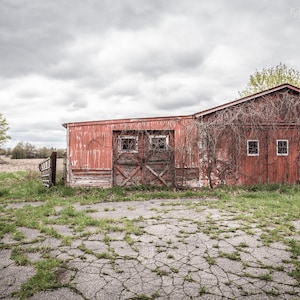 Barn Photography, Abandoned Barn, Abandoned Places, Michigan Photo Print