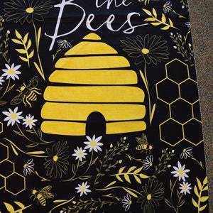 Beehive Panel from Hive Collection by Timeless Treasure. Panel #2564