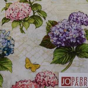 Hydrangeas from the Hydrangea Dreams Collection by Michael Davis for Wilmington Prints. Fabric by the Yard #1499