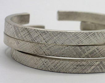 Open bangle with etched and chiseled texture (B0078)