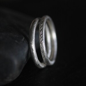 Pair of handmade silver rings with different textures R0053 image 7