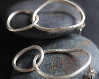 Handmade silver interlocked oval loops earrings (E0167)