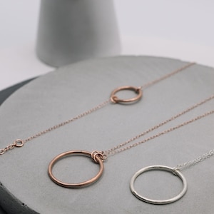Silver circle pendant minimalist necklace in silver rose gold*silver necklace*pendant necklace*minimal necklace*necklace for women(STN0009)
