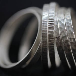 Stackable silver rings with different textures R0021 image 3