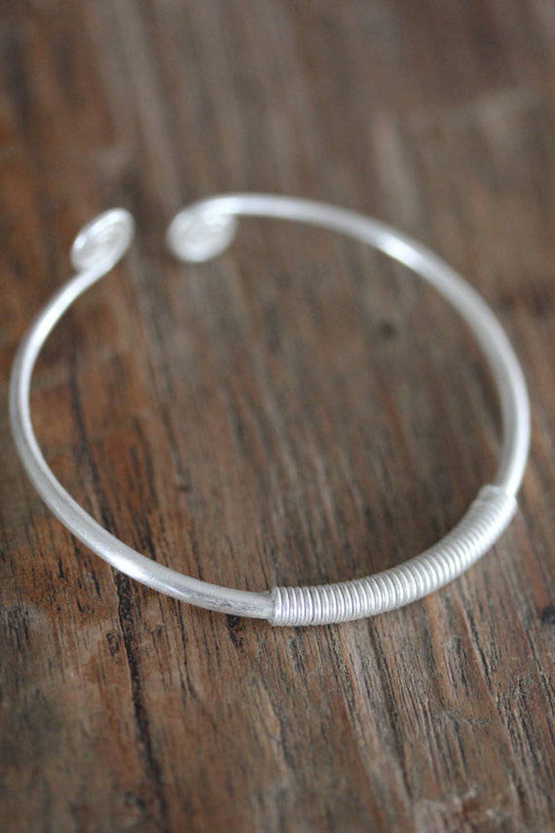 ［a-BL201] Karen Silver Bracelet 17cm Thai Karen Silver Bangle Cuff Bracelet With Spirals*silver