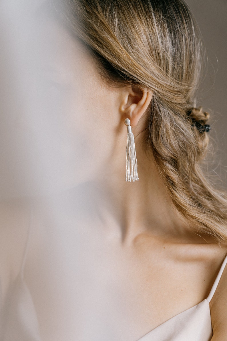 Silver beads tassel earrings E0220 image 3