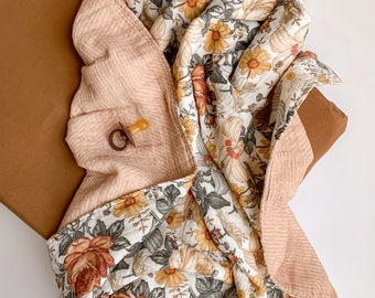 Betty’s Garden muslin baby blanket - organic cotton quilt - vintage floral flowers - rose blush - boho nursery - girl baby shower gift