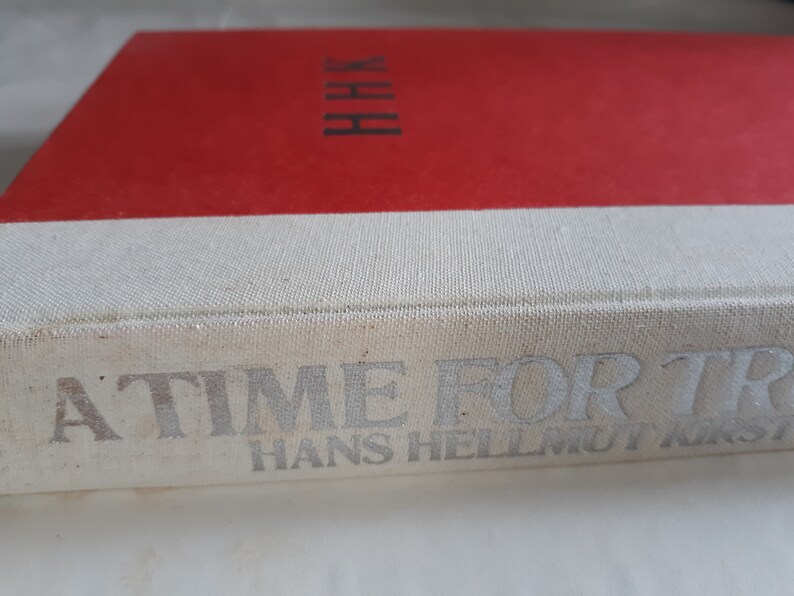 Vintage drama thriller: A Time For Truth by Hans Hellmut Kirst 1972, 1st American Edition, 1974 image 6