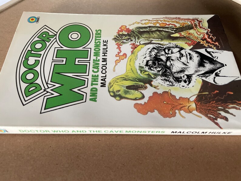 Doctor Who And The Cave-Monsters by Malcolm Hulke, import, illustrated, TV tie-in, Target, 1983 image 4