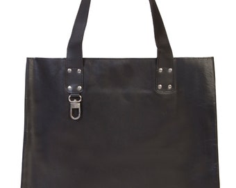 Faux Leather Tote Bag in Black Colour  measurements are The Length is 31cm   Width 39cm