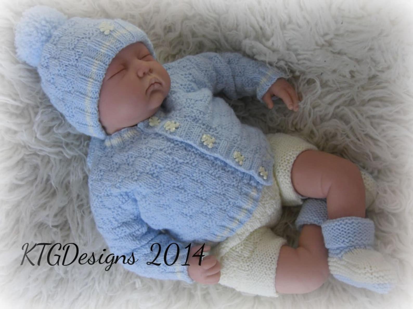 Knitting Pattern to Knit Baby Boys Cardigan Hat Bootees Pram Set 03m