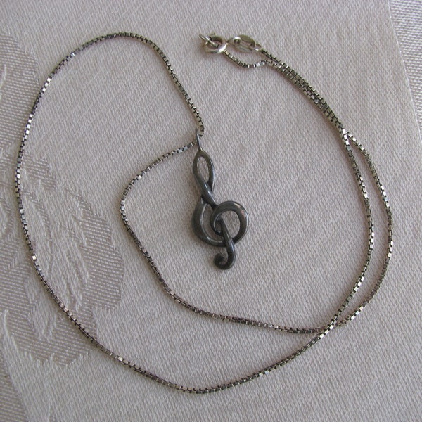 Sterling Silver~TREBLE CLEF~Music Note~PENDANT~Charm~Necklace~18" Box Link Chain~Italy~925~Music~Singer~Songwriter~Vintage~HallMarked~Gift