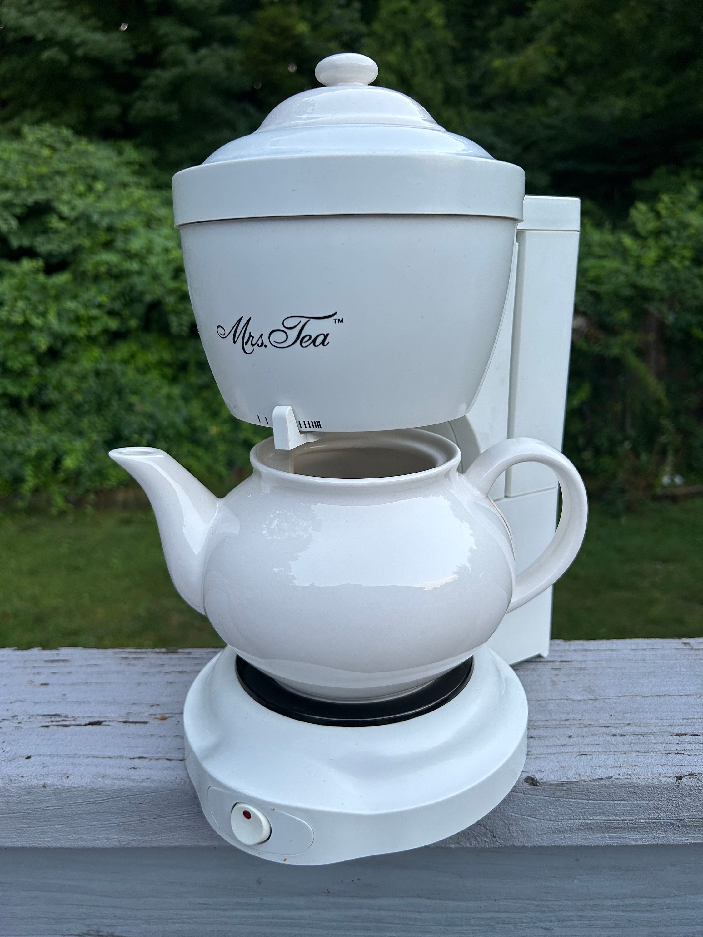 MRS TEA FOR TWO By Mr. Coffee Electric Hot Tea Maker With White TeaPot HTM11