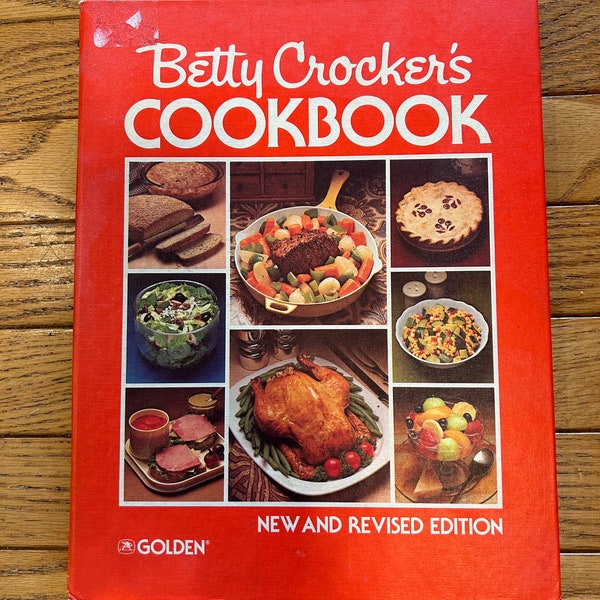 Betty Crockers Red CookBook 1981 Hardcover Spiral Bound Classic Cook Book