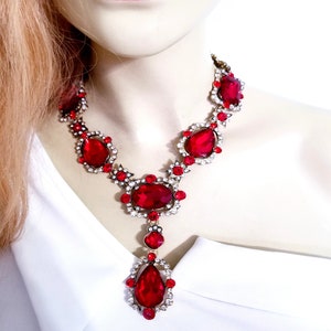 RED Statement Necklace, Luxury Crystal Lariat, Large Crystal Necklace, Rhinestone Pageant Jewelry