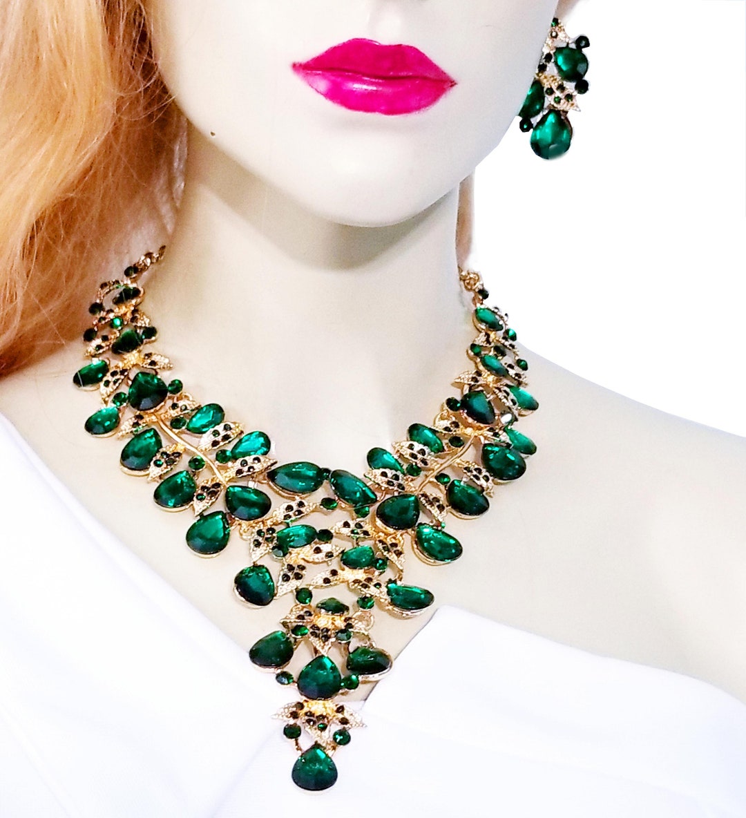 18 CT Emerald & 21 CT Diamond Statement Necklace - Raven Fine Jewelers