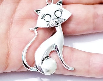 Cat Charm Necklace, Cat Lover Pendant, Silver Charm Necklace, Best Friend Gift