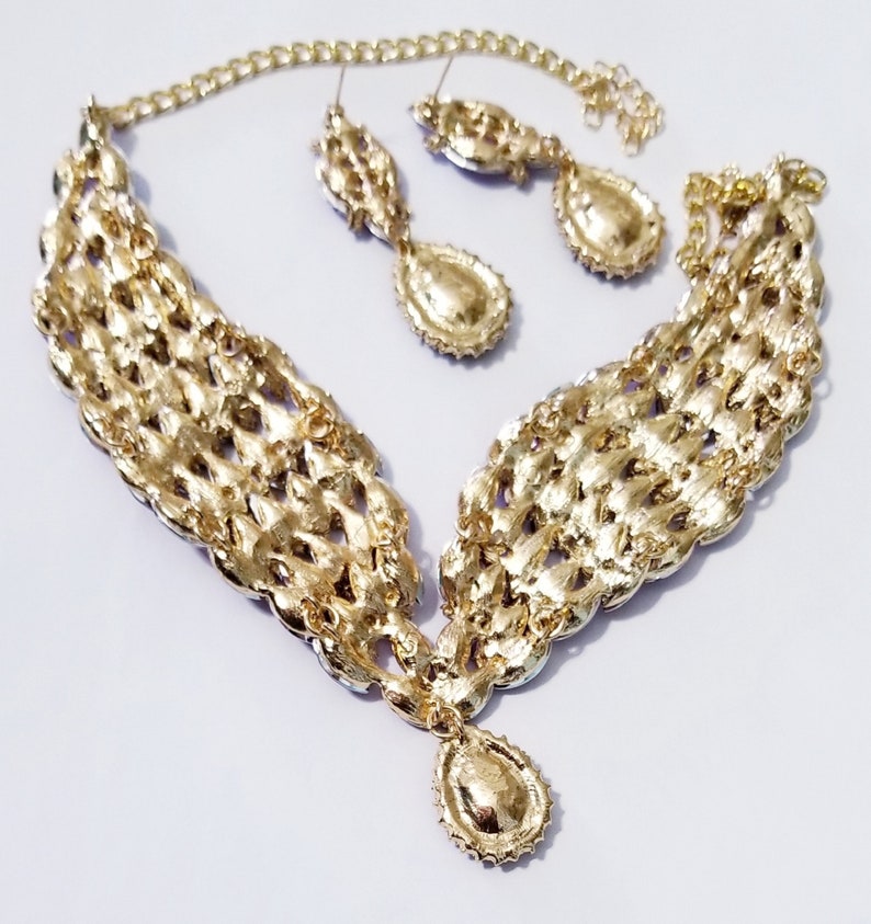 Gold & Green Statement Pendant Necklace