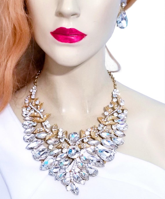 Clear statement necklace clearance