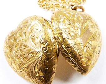 The Newly Wed Bride Gifts Victorian Fully Hallmarked Gold Locket 1900