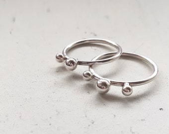 Set of 2 Sterling Silver Pebble Rings, Stacking Rings with Silver Balls, Made to order in Your Size, 2 Finish Available