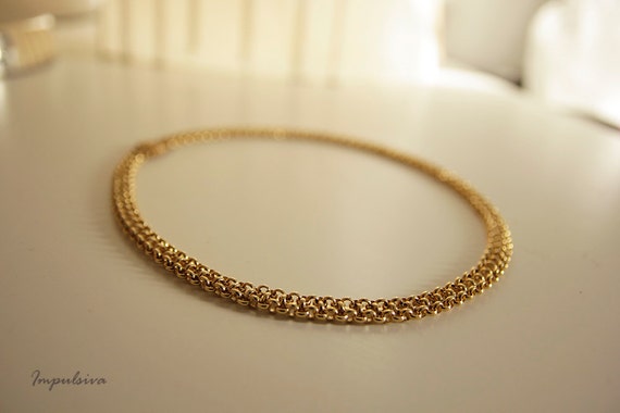 modern choker