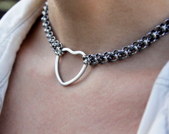 Heart Choker, Silver Heart Chain choker, Hollow Heart-Shaped Necklace, Fashion-forward choker, Handmade Gift Idea