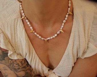 Spike Pearl Necklace, Machine Gun Kelly Inspired Necklace, Punk necklace, Pearl Necklace for Men and Women, Handmade Gift Idea