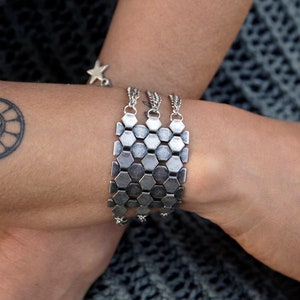 Silver Wide Scale Mail Armor wrist bracelet, Chunky Multi-Chain Cuff Bracelet, Statement Bracelet, Silver chain Bracelet, Rock Bracelet