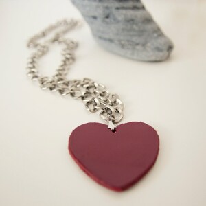 Red Heart Necklace, Leather Heart Shaped Pendant Necklace, Short Chunky Necklace, Curb Link Chain, Leather Jewelry, Unique Handmade Gift